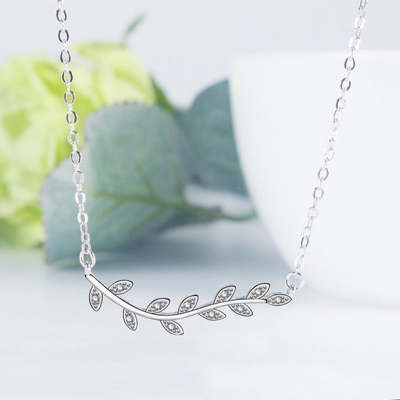 NEW 925 Sterling Silver  Leaves Necklaces - Picture 4 of 5
